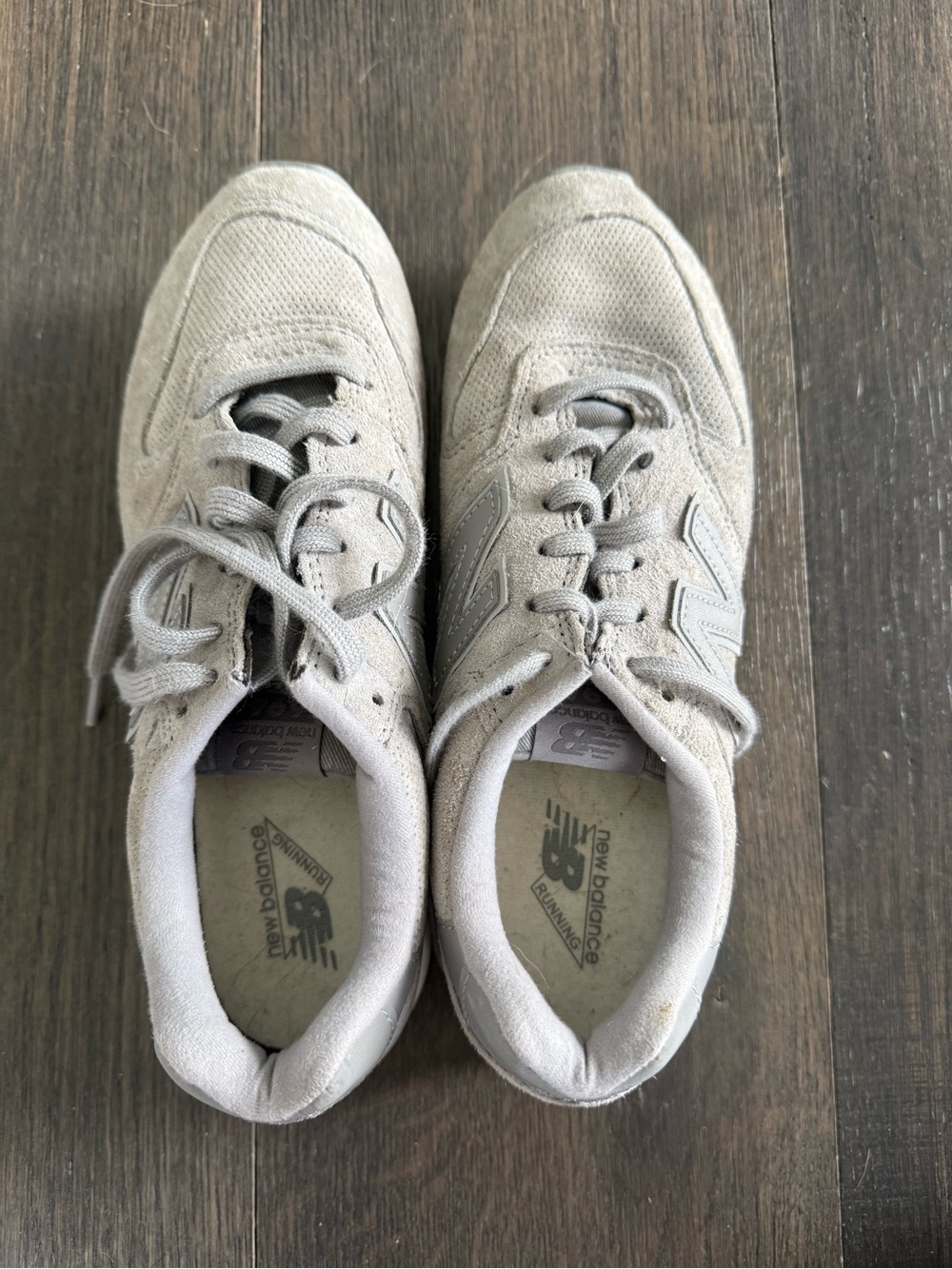 New Balance Sneakers in Light Gray Suede